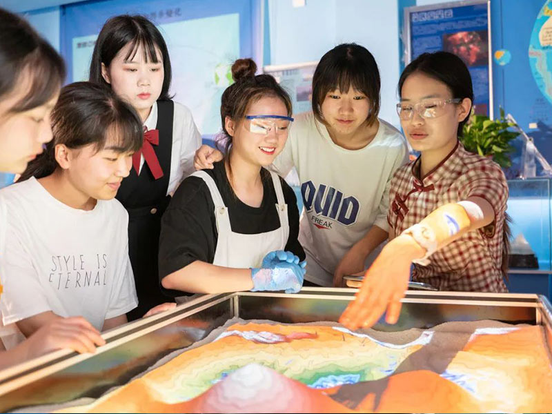绥德数字化地理实验室