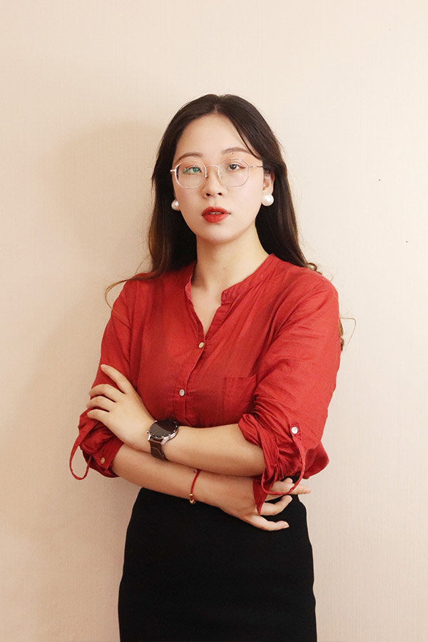 绥德张治华 本科学历，毕业于陕西师范大学