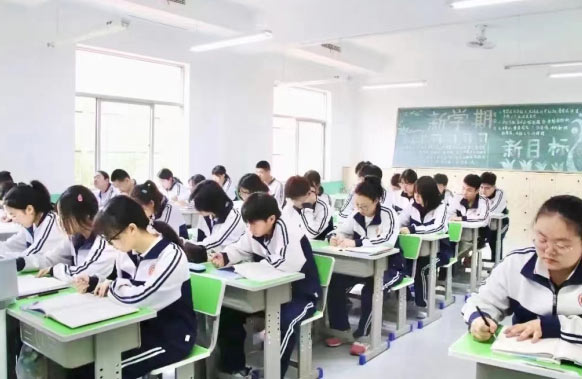 绥德国际升学班